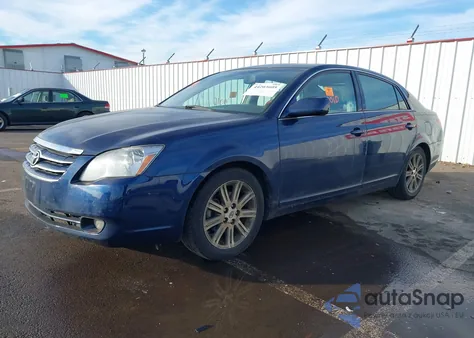 2007 Toyota Avalon Limited z USA, uszkodzony, nr VIN 4T1BK36B37U200852